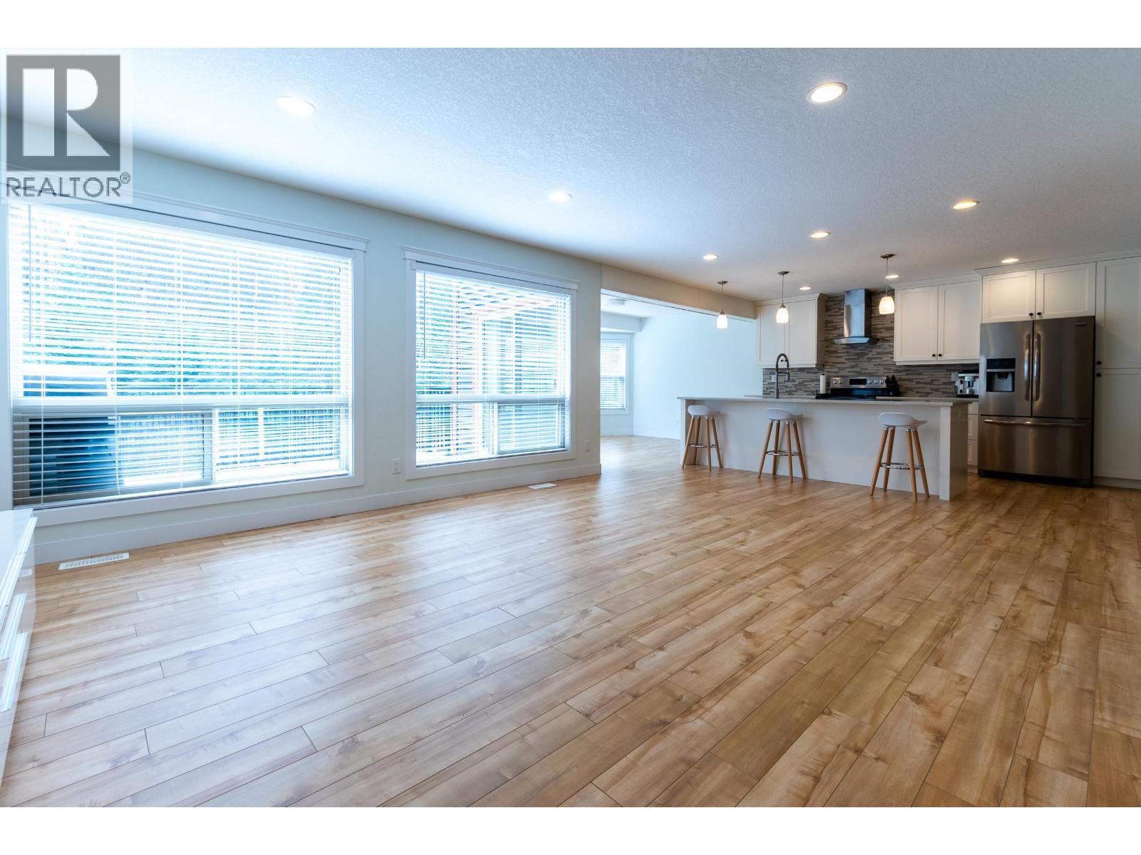 8009 Stillwater Crescent, Prince George, British Columbia  V2N 0C2 - Photo 2 - R3112689