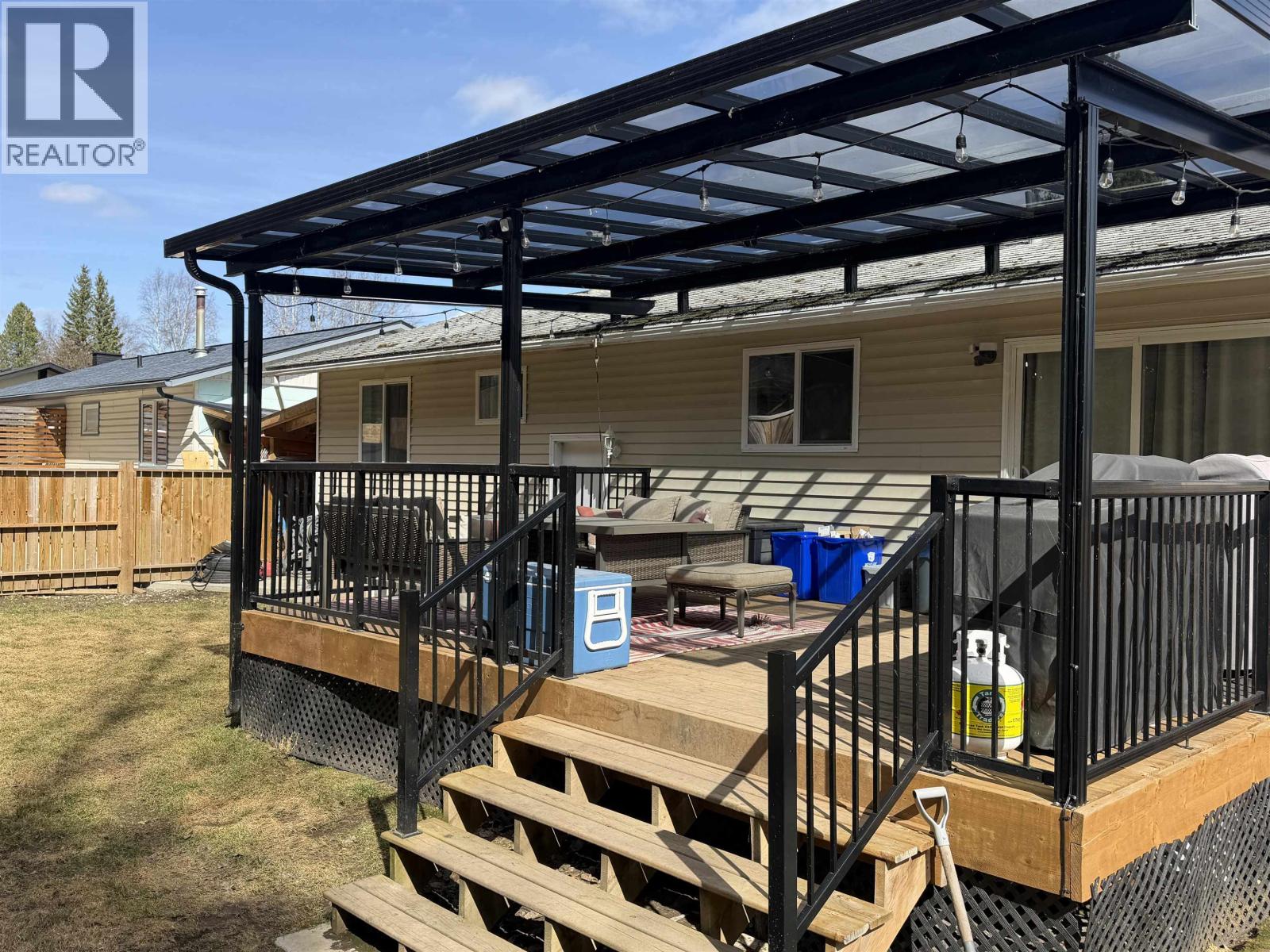 5801 Brock Drive, Prince George, British Columbia  V2N 2E3 - Photo 2 - R3112925